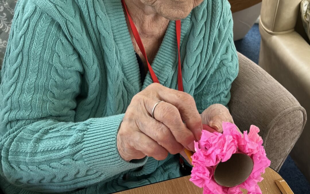 Residents Bring Lasting Colour to Ashley House with Hyacinth Crafts