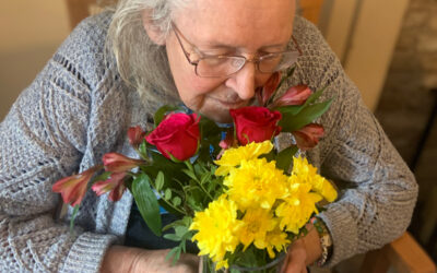 Flower Arranging Brings Colour and Conversation to Ashfield