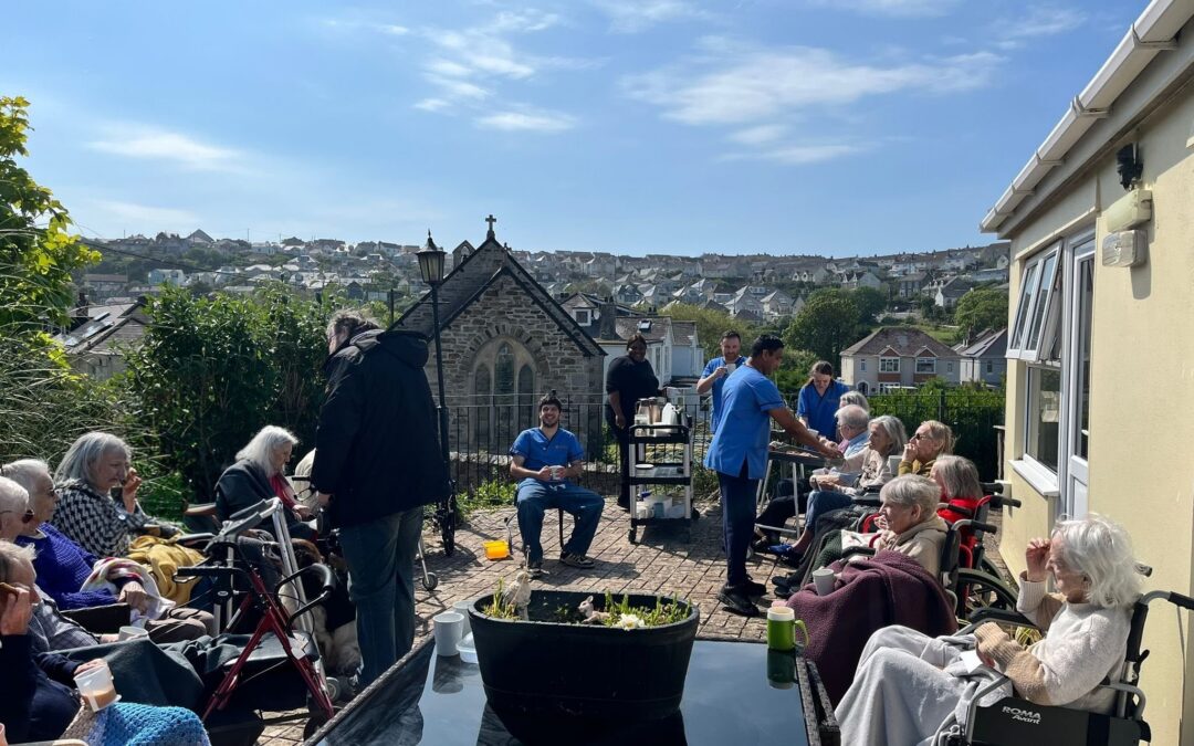 Sunshine, Tea and Good Company at Lavender Court