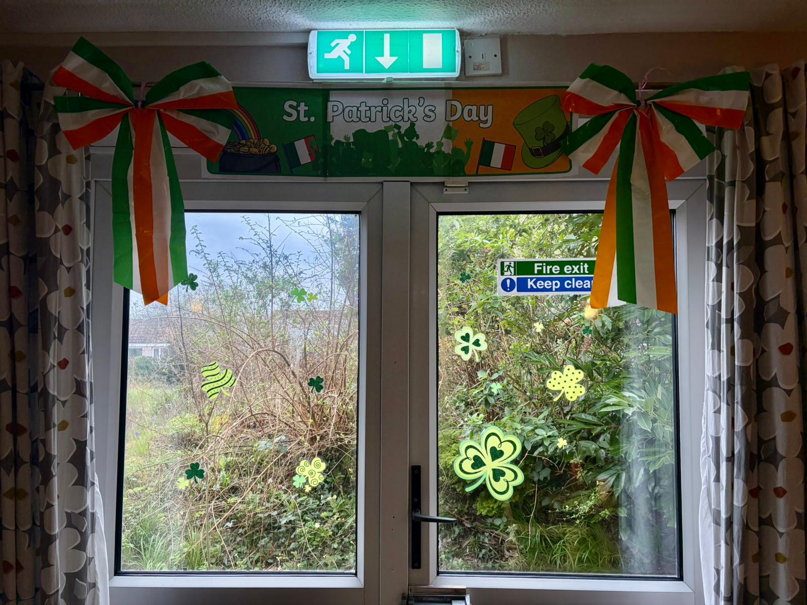 St. Patricks Day decorations around a window