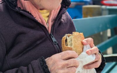A Seaside Stroll and Cornish Pasty for Thelma at Lavender Court